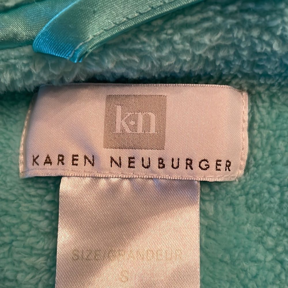 Karen Neuburger Embossed Zip-Front Robe - S - Picture 6 of 7